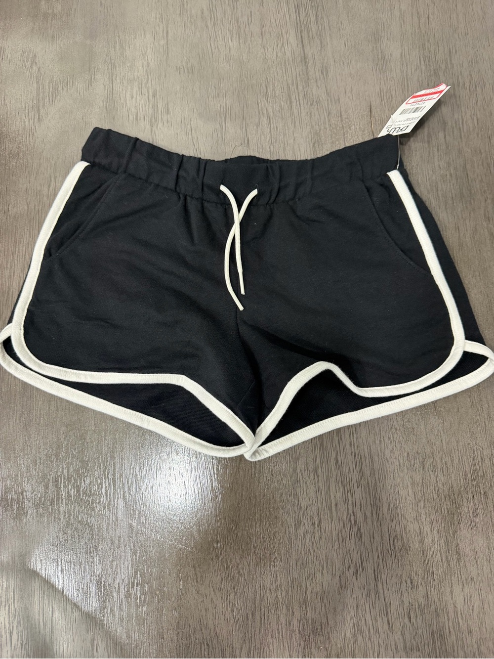 Black Contrast-Trim Girls Athletic Shorts